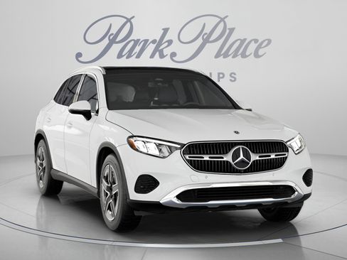 Certified 2026 Mercedes-Benz GLC 300 image 34