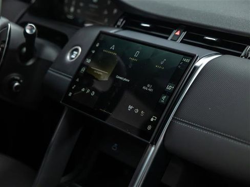 New 2026 Land Rover Discovery Sport Landmark AWD/4WD image 29