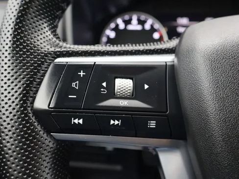 Used 2025 Mitsubishi Outlander SE AWD/4WD image 24