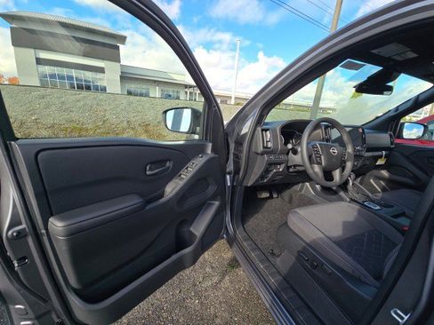 New 2026 Nissan Frontier SV w/ SV Convenience Package image 21