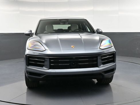New 2026 Porsche Cayenne Coupe AWD/4WD image 11