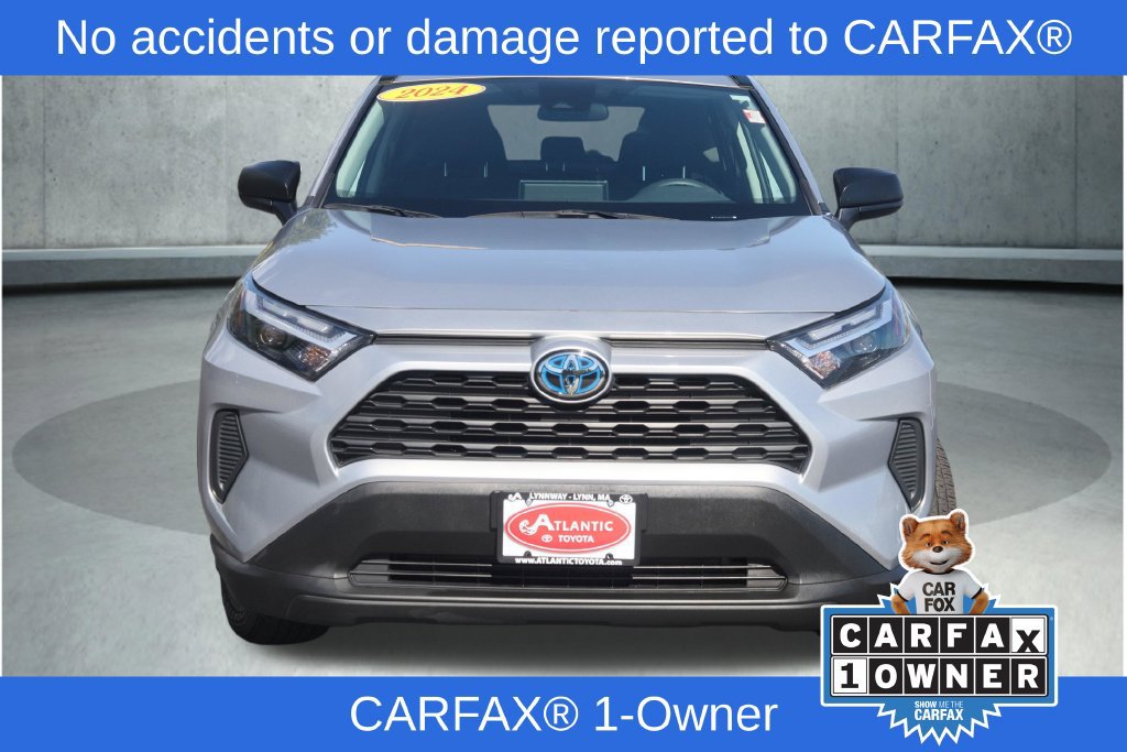 Used 2024 Toyota RAV4 LE AWD/4WD image 2
