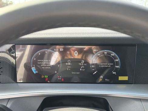New 2026 Volkswagen Tiguan SE R-Line FWD image 29