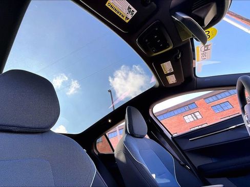 New 2026 Volvo EX30 Plus w/ Protection Package Premier AWD/4WD image 35