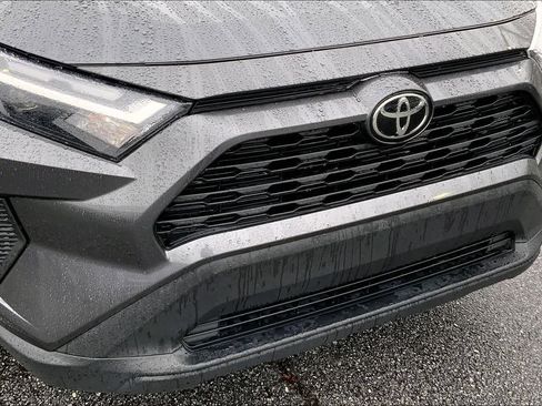 Used 2023 Toyota RAV4 XLE image 28