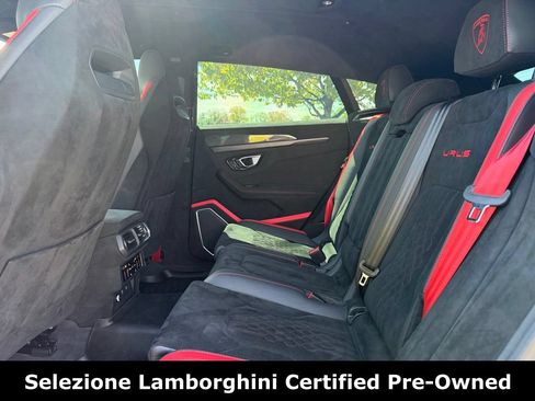 Used 2023 Lamborghini Urus Performante AWD/4WD image 37