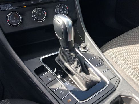 Used 2019 Volkswagen Jetta S FWD image 18