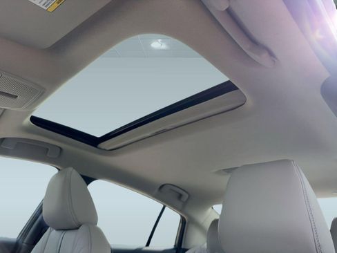 New 2026 Nissan Sentra SL w/ Floor Mat Package FWD image 16