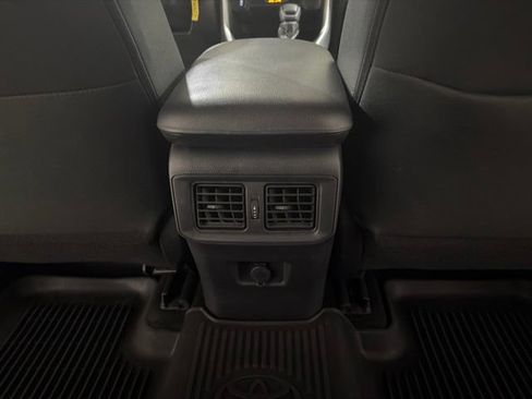 Used 2024 Toyota RAV4 LE AWD/4WD image 23
