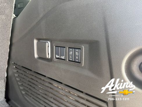 New 2025 Chevrolet Tahoe Premier AWD/4WD image 9