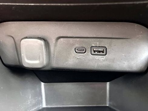 Certified 2024 Chevrolet Trax LS w/ LS Convenience Package FWD image 29