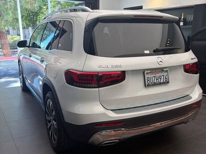 Used 2021 Mercedes-Benz GLB 250 4MATIC w/ Premium Package