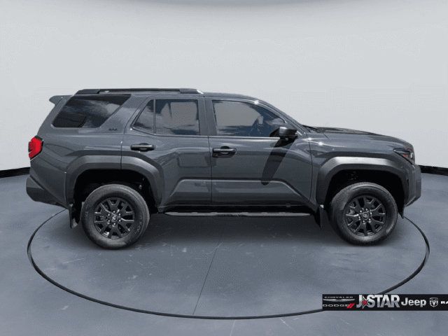Used 2025 Toyota 4Runner SR5 AWD/4WD image 4