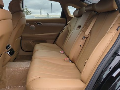 Certified 2025 Genesis G80 2.5T Advanced image 11