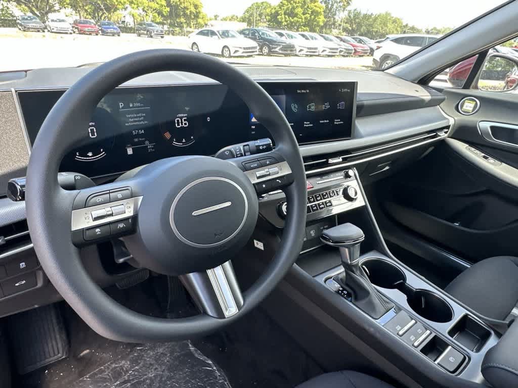 New 2026 Hyundai Sonata SE FWD image 16