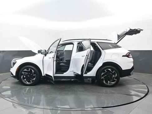 Used 2025 Kia Sportage SX FWD image 33