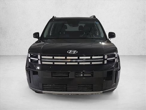 Used 2025 Hyundai Santa Fe SEL image 2