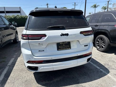 Used 2023 Jeep Grand Cherokee L Summit AWD/4WD image 5