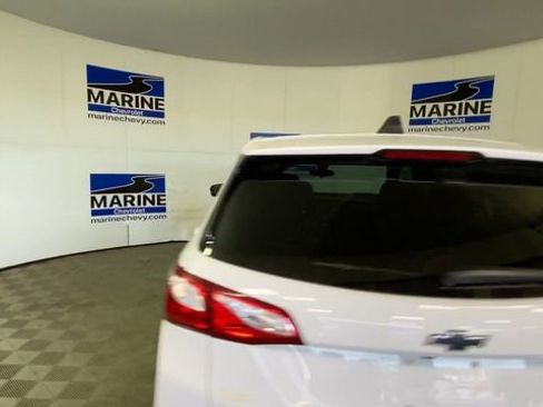 Used 2020 Chevrolet Equinox LT FWD image 9