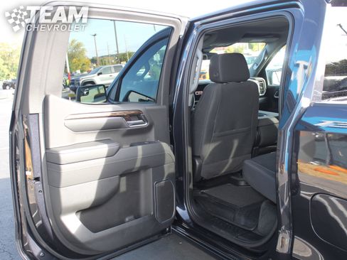 Certified 2023 GMC Sierra 1500 Elevation image 18