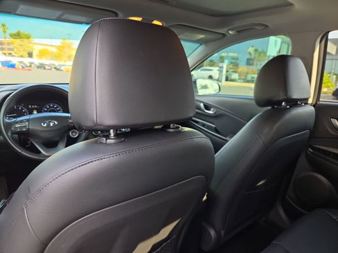 Used 2020 Hyundai Kona Limited FWD image 16