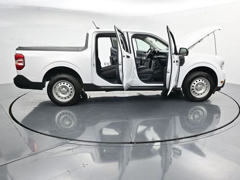 Certified 2024 Ford Maverick XL FWD image 42
