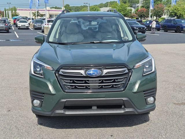 Used 2023 Subaru Forester Limited AWD/4WD image 8