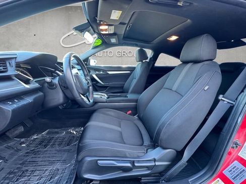 Used 2020 Honda Civic EX image 19
