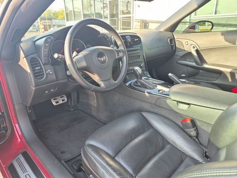 Used 2008 Chevrolet Corvette Coupe w/ Preferred Equipment Group RWD image 2