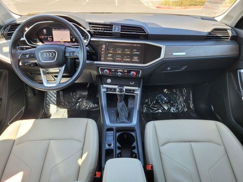 Used 2019 Audi Q3 2.0T Premium Plus w/ Premium Plus Package AWD/4WD image 19