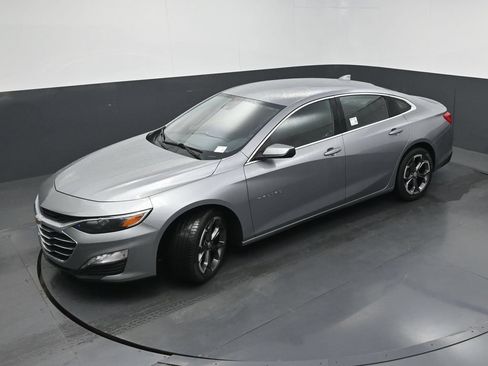 Used 2023 Chevrolet Malibu LT FWD image 28