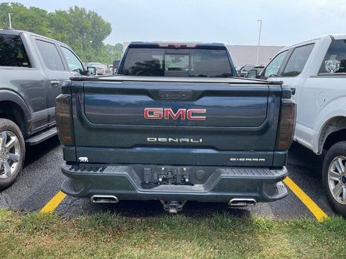 Used 2020 GMC Sierra 1500 Denali w/ Denali Ultimate Package AWD/4WD image 3