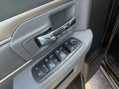 Used 2019 RAM 1500 Warlock w/ Electronics Group RWD image 12