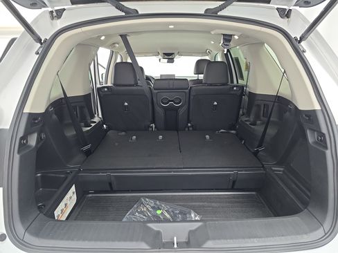 Certified 2025 Honda Pilot EX-L image 12