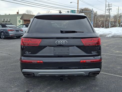 Used 2017 Audi Q7 3.0T Premium Plus image 5