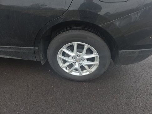 Used 2024 Chevrolet Equinox LT FWD image 15