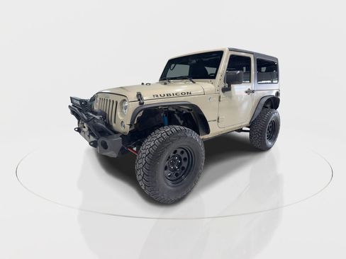 Used 2018 Jeep Wrangler Rubicon w/ Power Convenience Group image 6