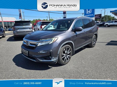 Used 2019 Honda Pilot Touring image 1