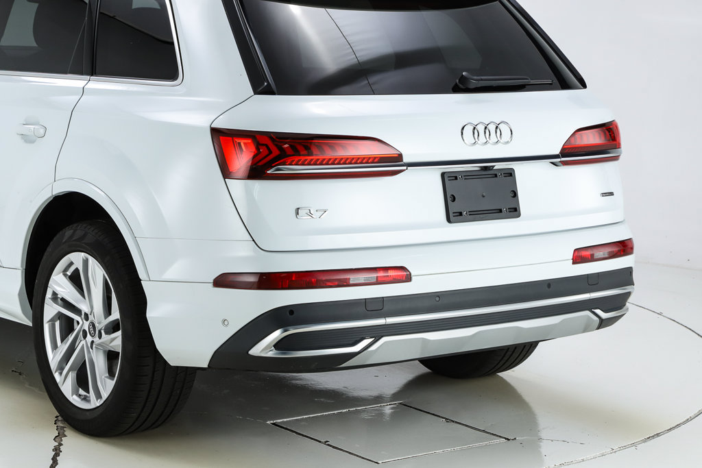 Used 2023 Audi Q7 3.0T Premium Plus AWD/4WD image 13