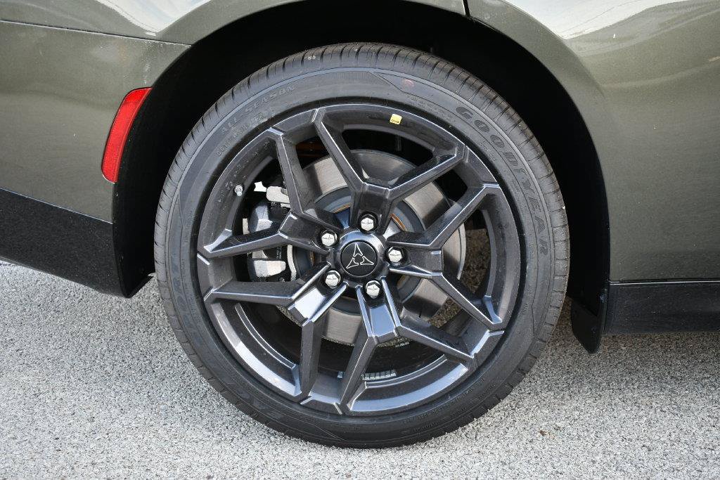 New 2026 Dodge Charger R/T w/ Performance Handling Group AWD/4WD image 8