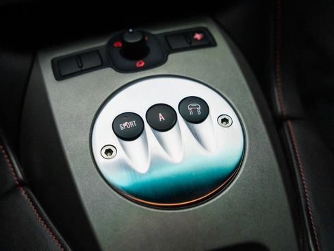 Used 2006 Lamborghini Gallardo AWD/4WD image 46