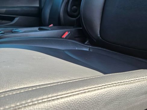 Used 2025 Honda Odyssey EX-L image 13