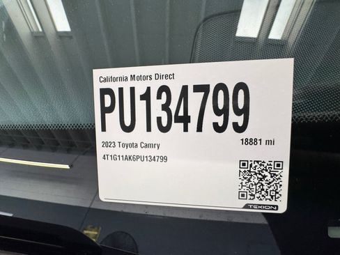 Used 2023 Toyota Camry SE FWD image 17