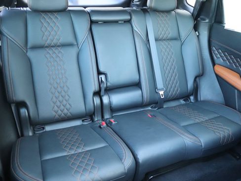 Used 2022 Mitsubishi Outlander SEL AWD/4WD image 10