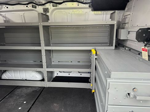 Used 2022 Ford Transit 250 Low Roof AWD image 8