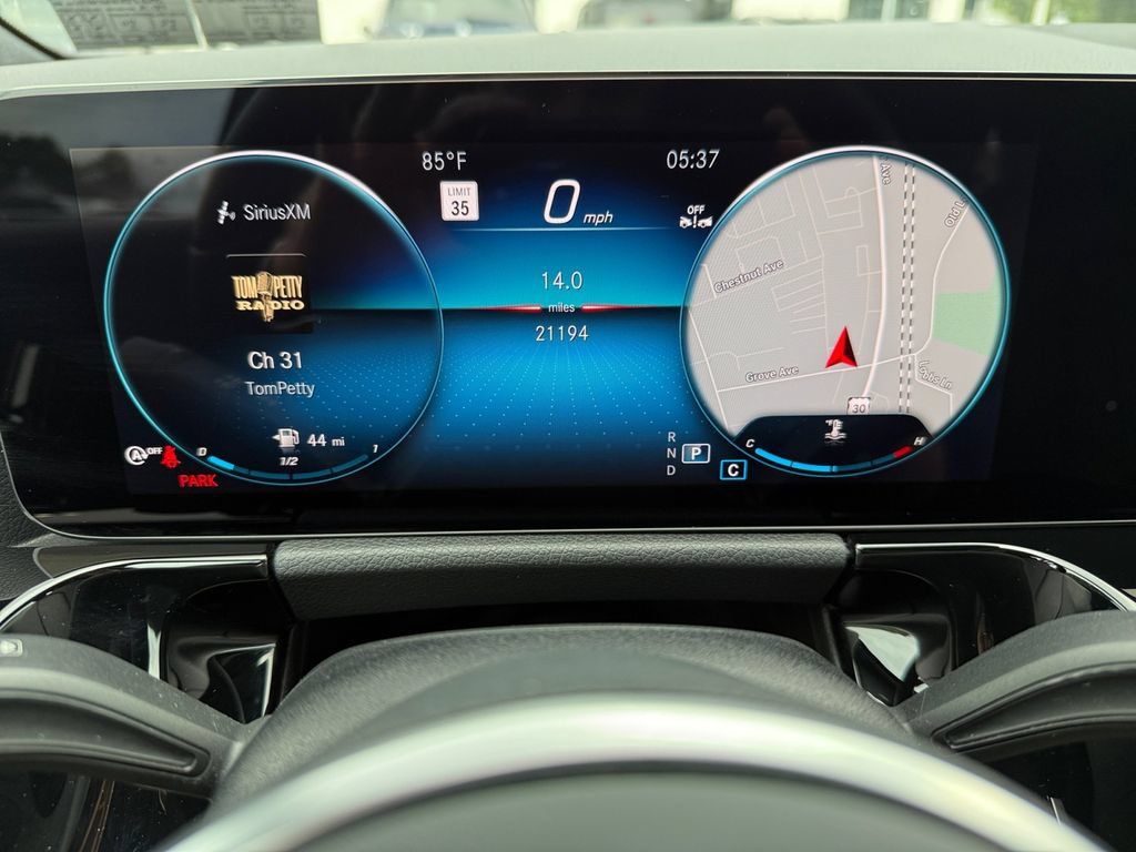 Used 2023 Mercedes-Benz GLA 250 4MATIC image 19