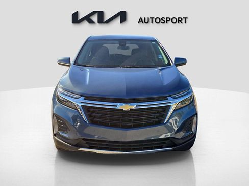 Used 2024 Chevrolet Equinox LT image 2