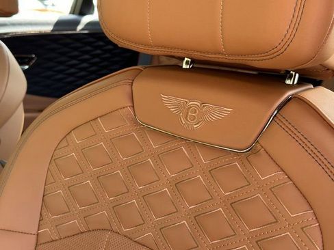New 2024 Bentley Flying Spur W12 image 32