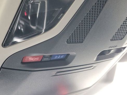 Certified 2025 Subaru Outback Premium w/ Popular Package #1A image 30