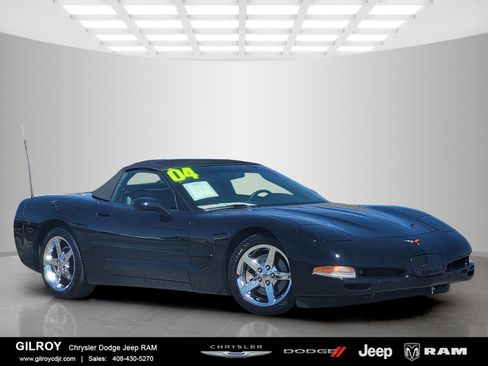 Used 2004 Chevrolet Corvette Base w/ Preferred Equipment Group image 1